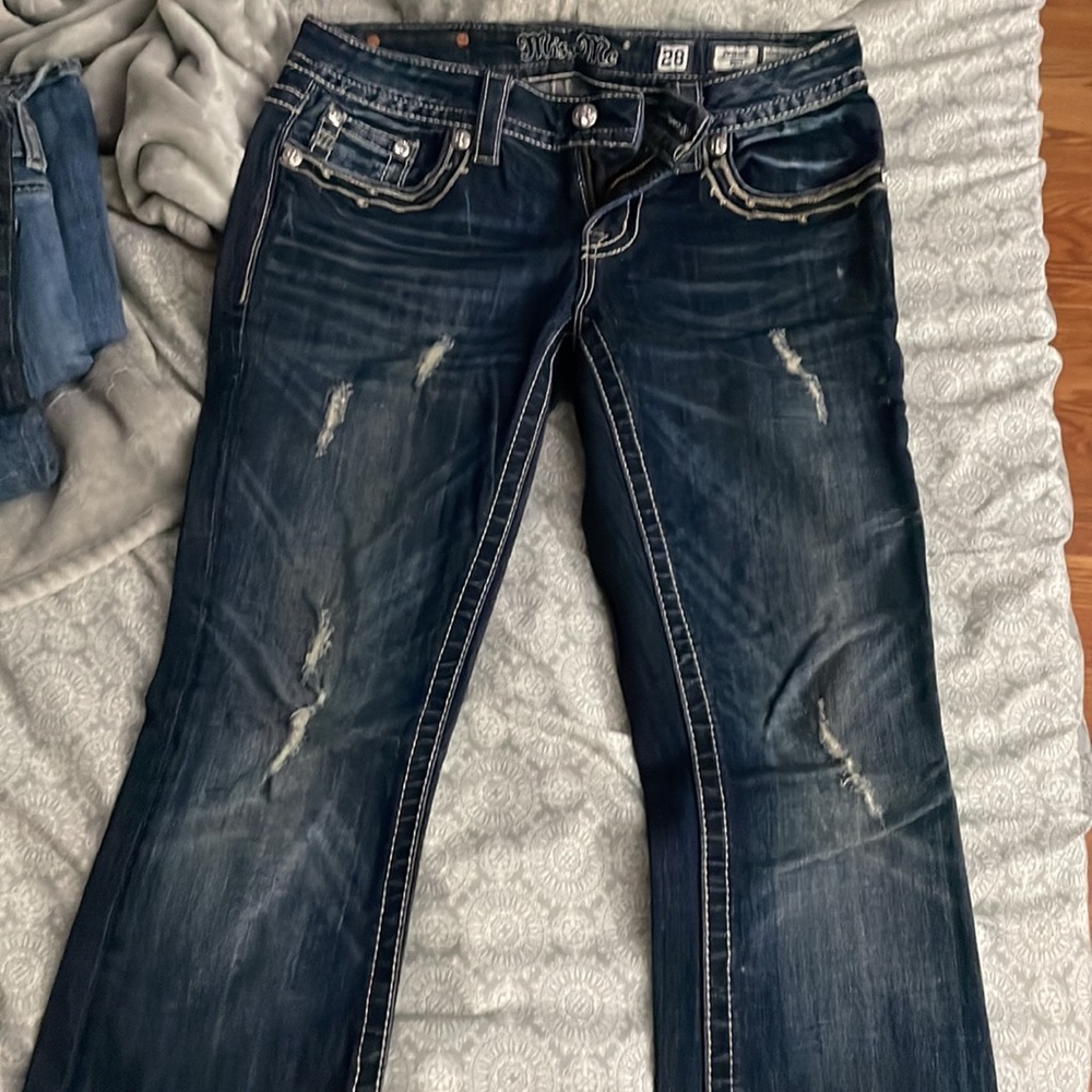Miss Me Jeans size 28 boot cut - Picture 2 of 3